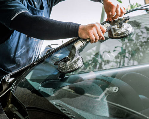 Windscreen Replacement in Abu Dhabi