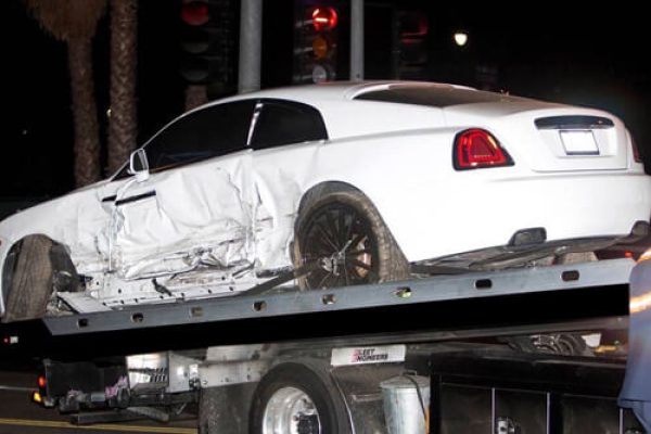 Car Accident Repair and Restoration Service Accident Repair Service in Abu Dhabi